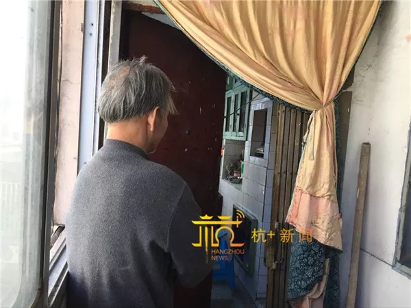 母与子在线，情感纽带与数字互动的时代篇章